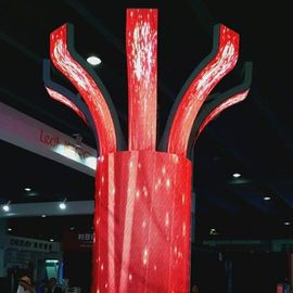 China Painéis de exposição conduzidos flexíveis curvados P10mm internos para a propaganda do evento da exposição fornecedor
